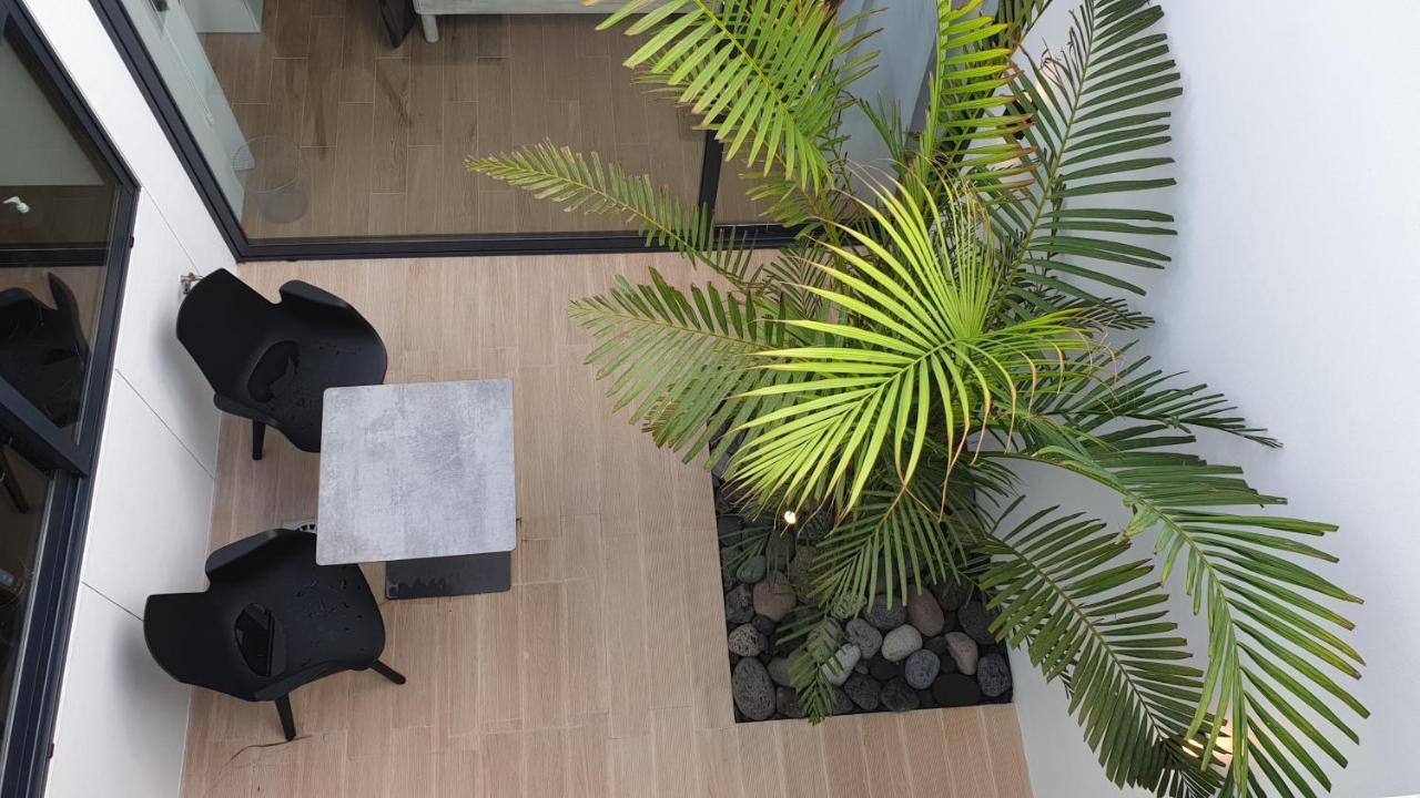 Home At Azores - Oasis House São Roque エクステリア 写真