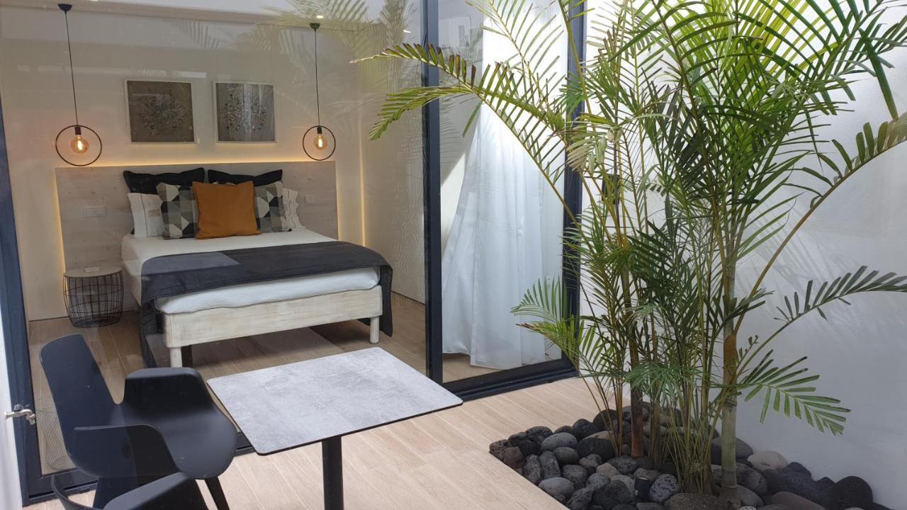 Home At Azores - Oasis House São Roque エクステリア 写真